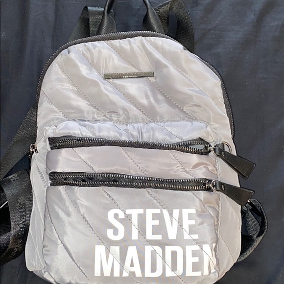 steve madden gray backpack